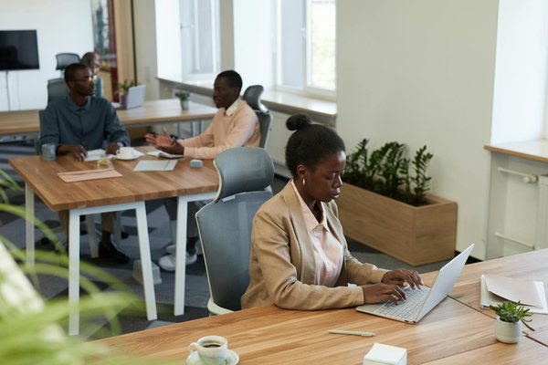 Top Strategies for UK Fitness Coaches to Cultivate a Strong Personal Brand